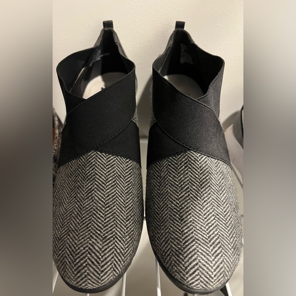 Black and Gray Herringbone Ankle Boots